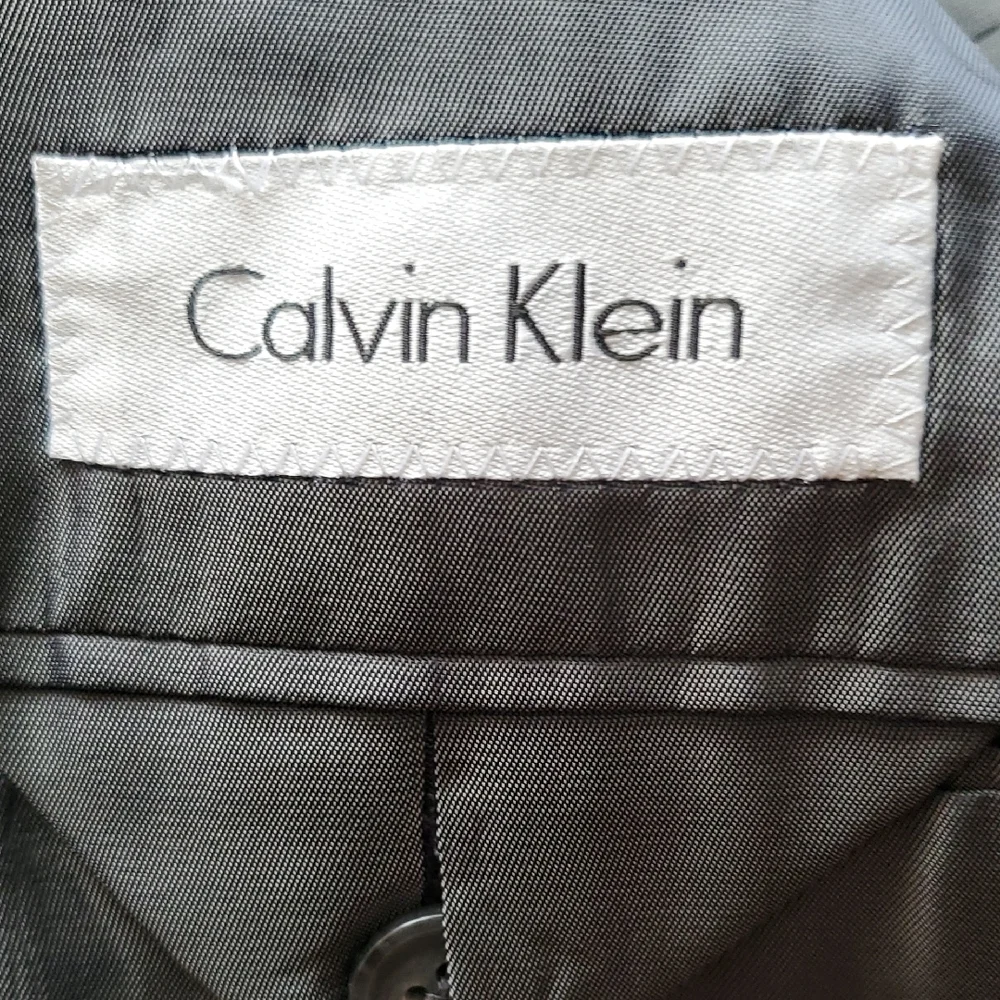 Calvin Klein Charcoal Black Grey 2 Piece Suit - Picture 11 of 17